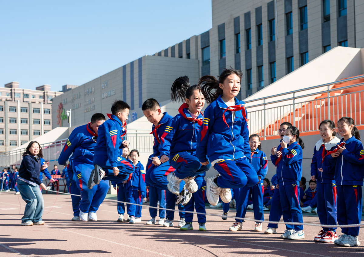 2026年3月25日,呼和浩特,呼和浩特市南马路小学新华的