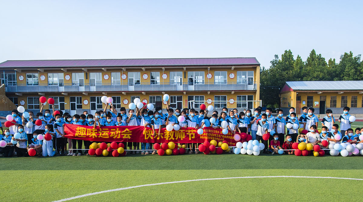 校运动会加油稿50字左右成语多用点多用比喻的手法