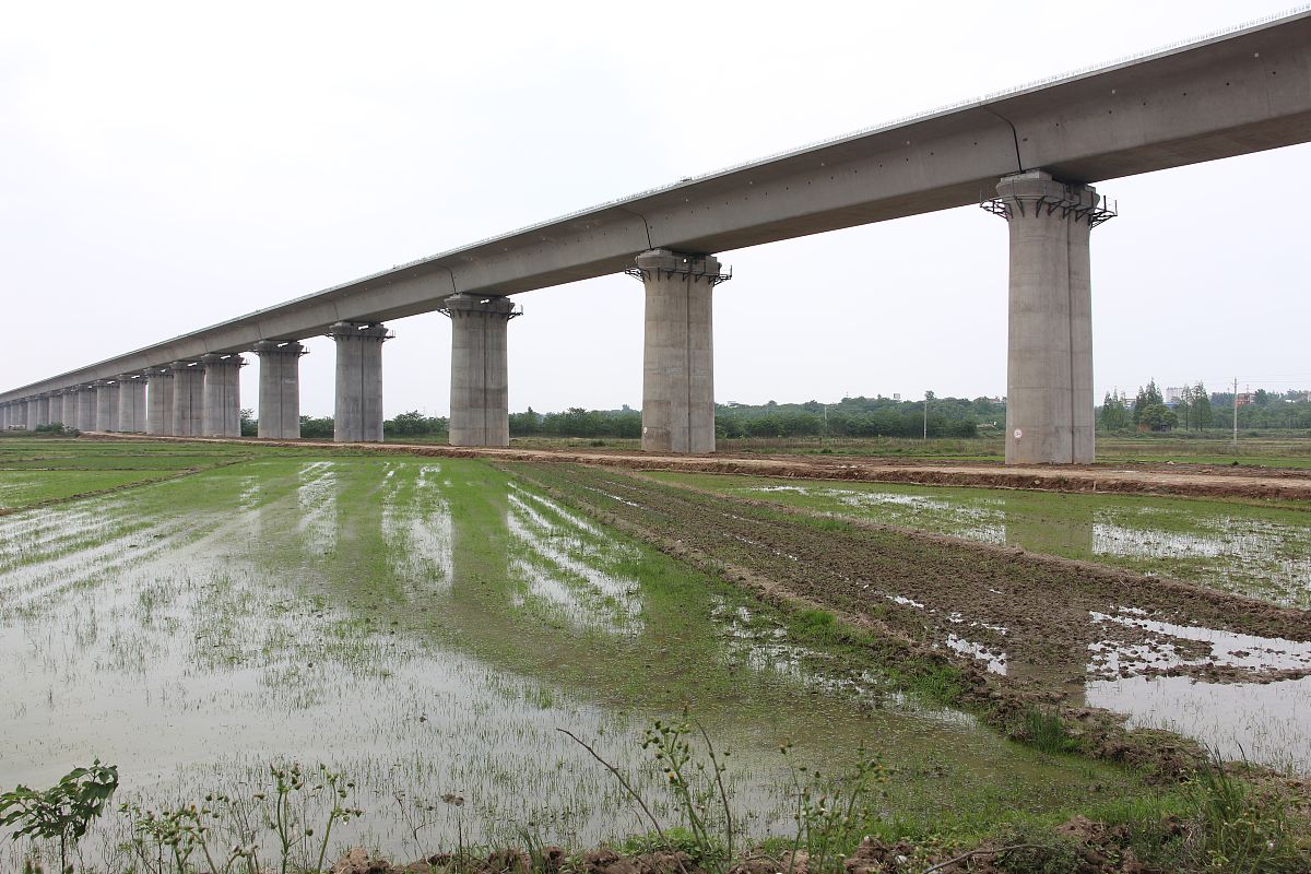 成都铁路学校专业设置怎么样_成都高铁学校招生