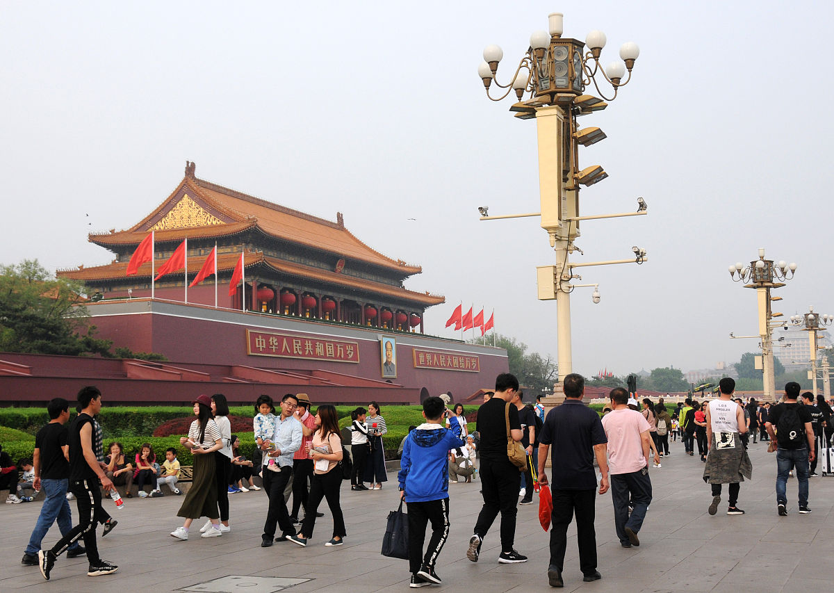 写一篇五一旅游最佳季节：哪个季节最适合去旅游？