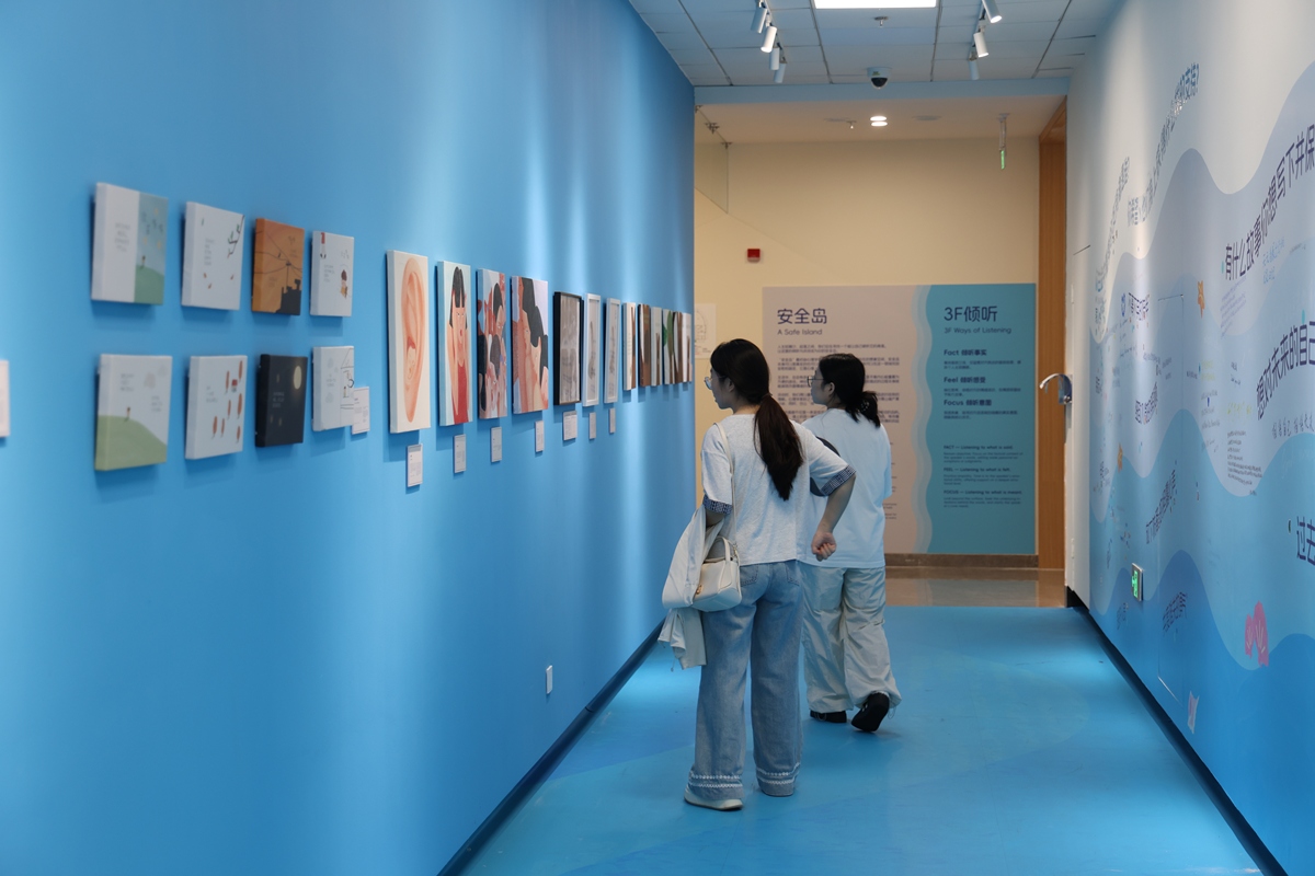 成都护理专业就业方向：热门方向与发展趋势