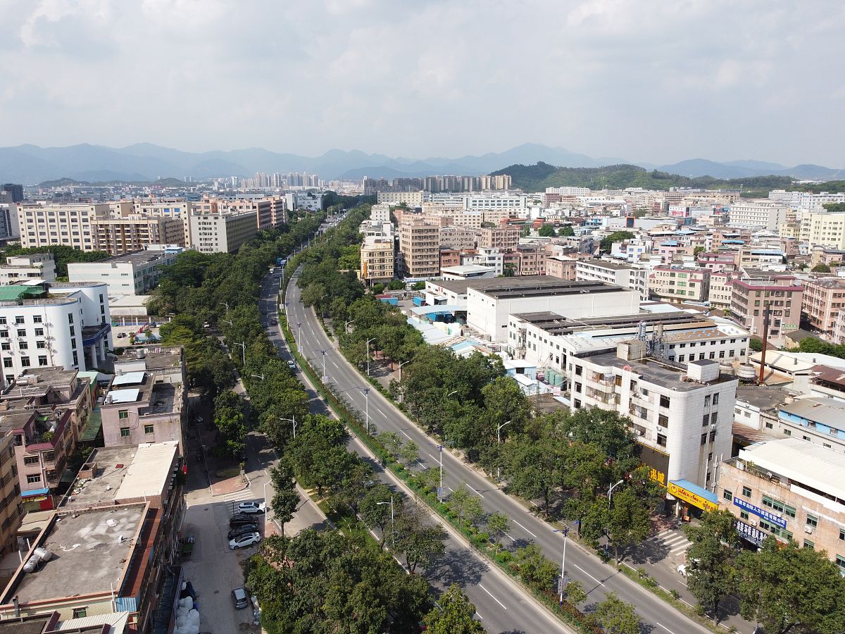 2020年8月25日,航拍广东省东莞市清溪镇.