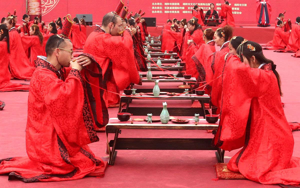 四川城市职业学校就业率保障措施：教学模式和师资力量