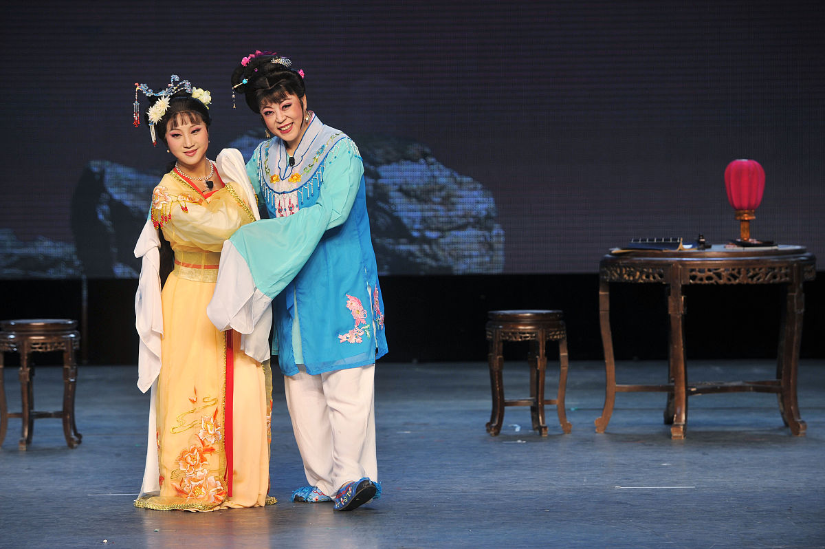 自贡市影视艺术学校2019年专业推荐 - 影视、音乐、戏剧