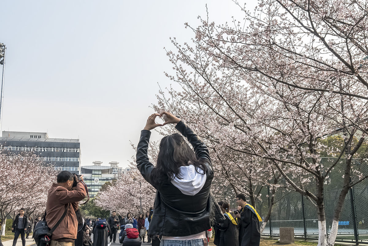 上海工程技术大学飞行技术专业详解：课程设置、师资力量、就业方向