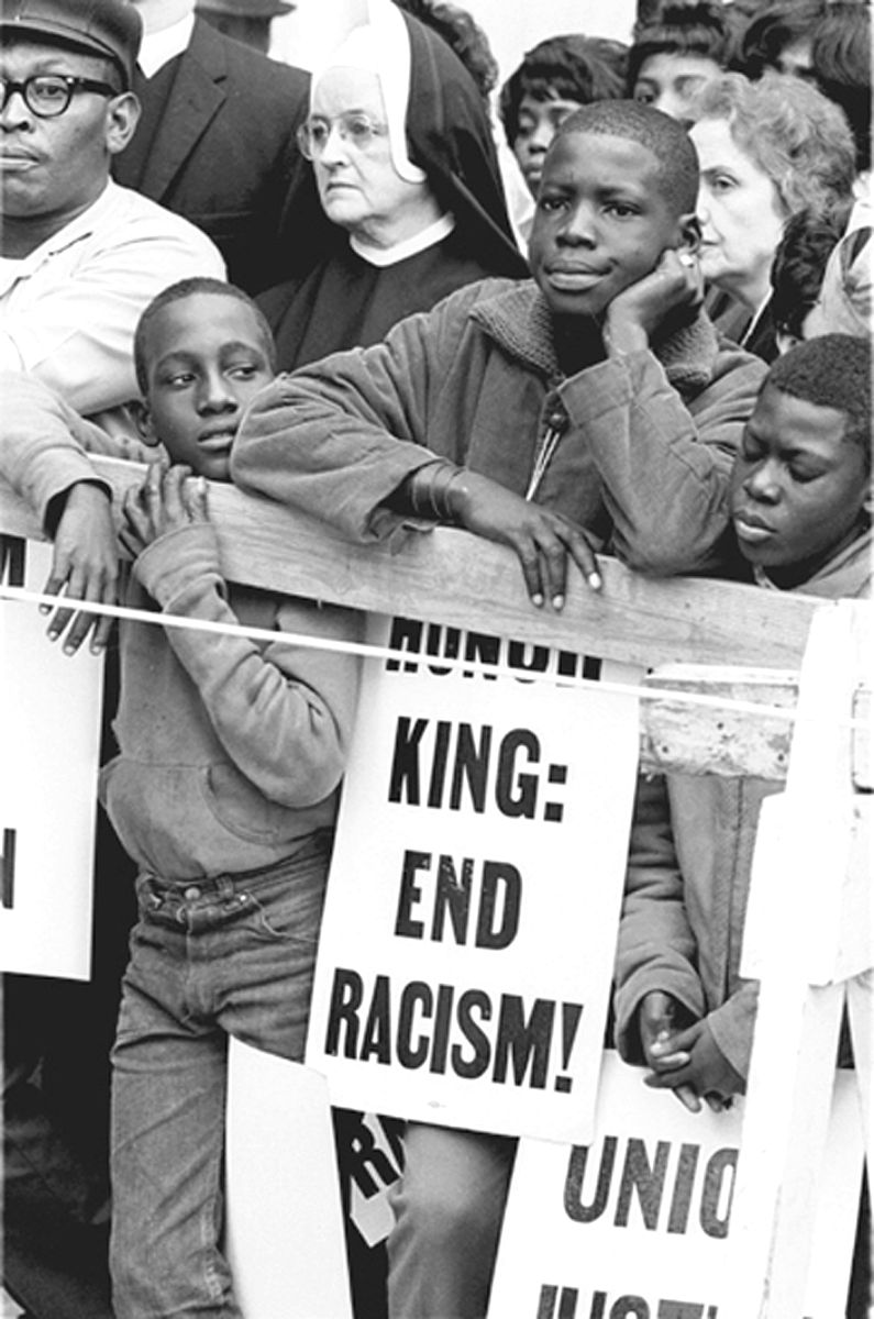 以 民权运动：美国黑人争取平等权利的历程为题写一篇1200字文章