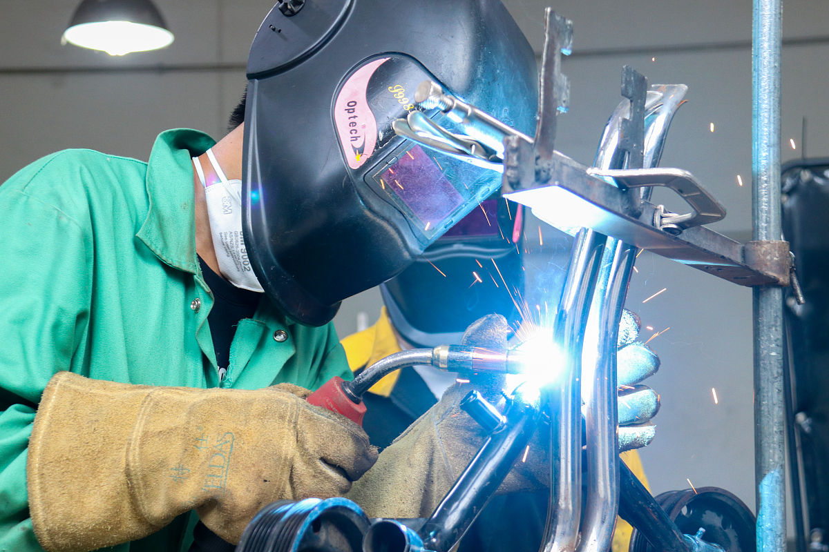 冷喷涂材料如何打到基体上？原理及应用介绍