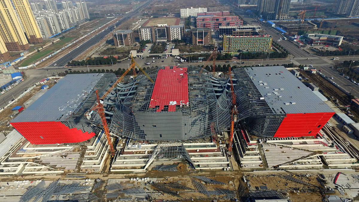 2017年2月24日,河南许昌,航拍的投资6亿元建筑面积7.3万平方米的许昌