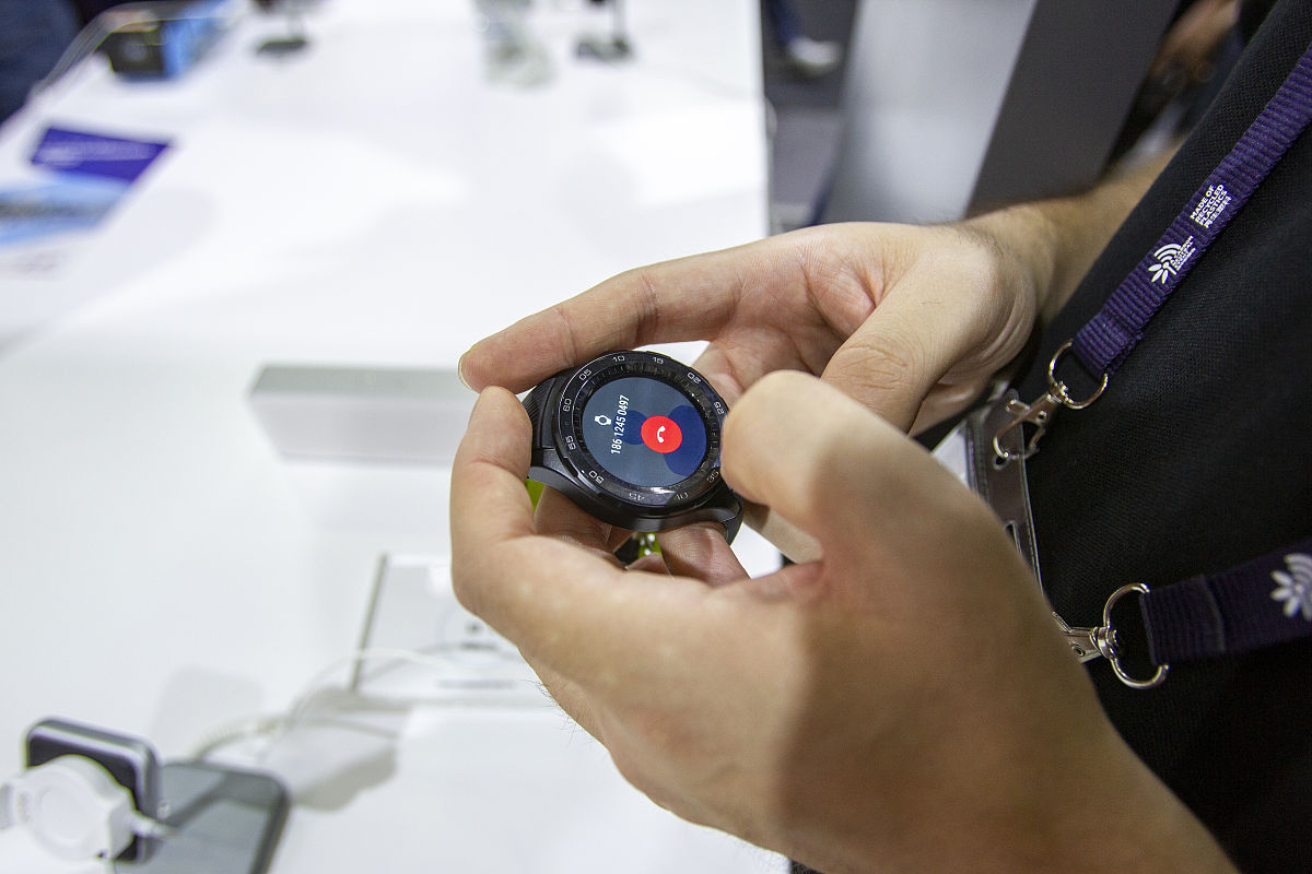 Timerschedule1000 执行的任务开启蓝牙需要一定时间 Loge========== ======开启蓝牙服务====1111= + keyUtil 独立出server if keyUtilmyBluetoothService == null keyUtilmyBluetoothServ