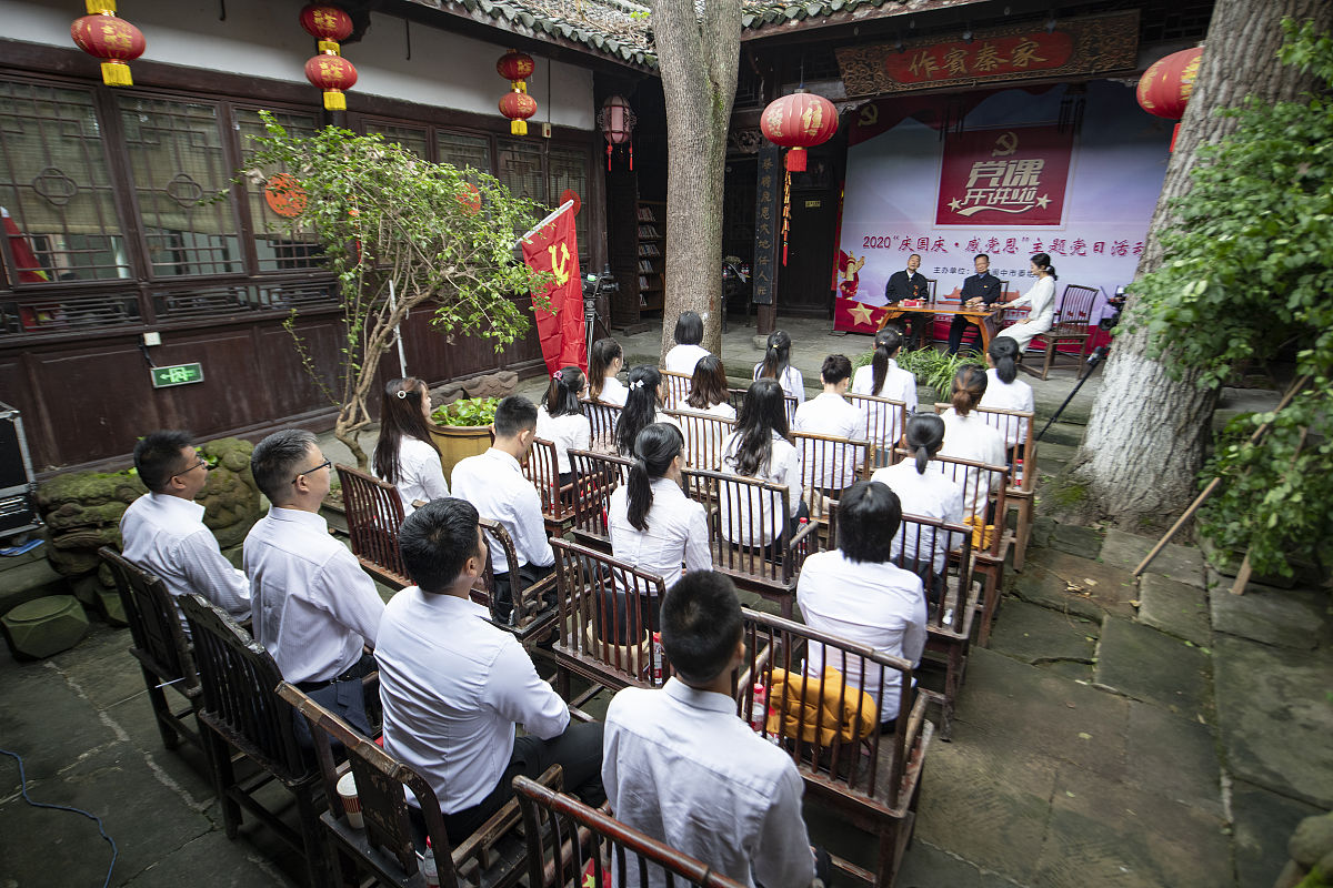 南充读中专学校读什么专业好用