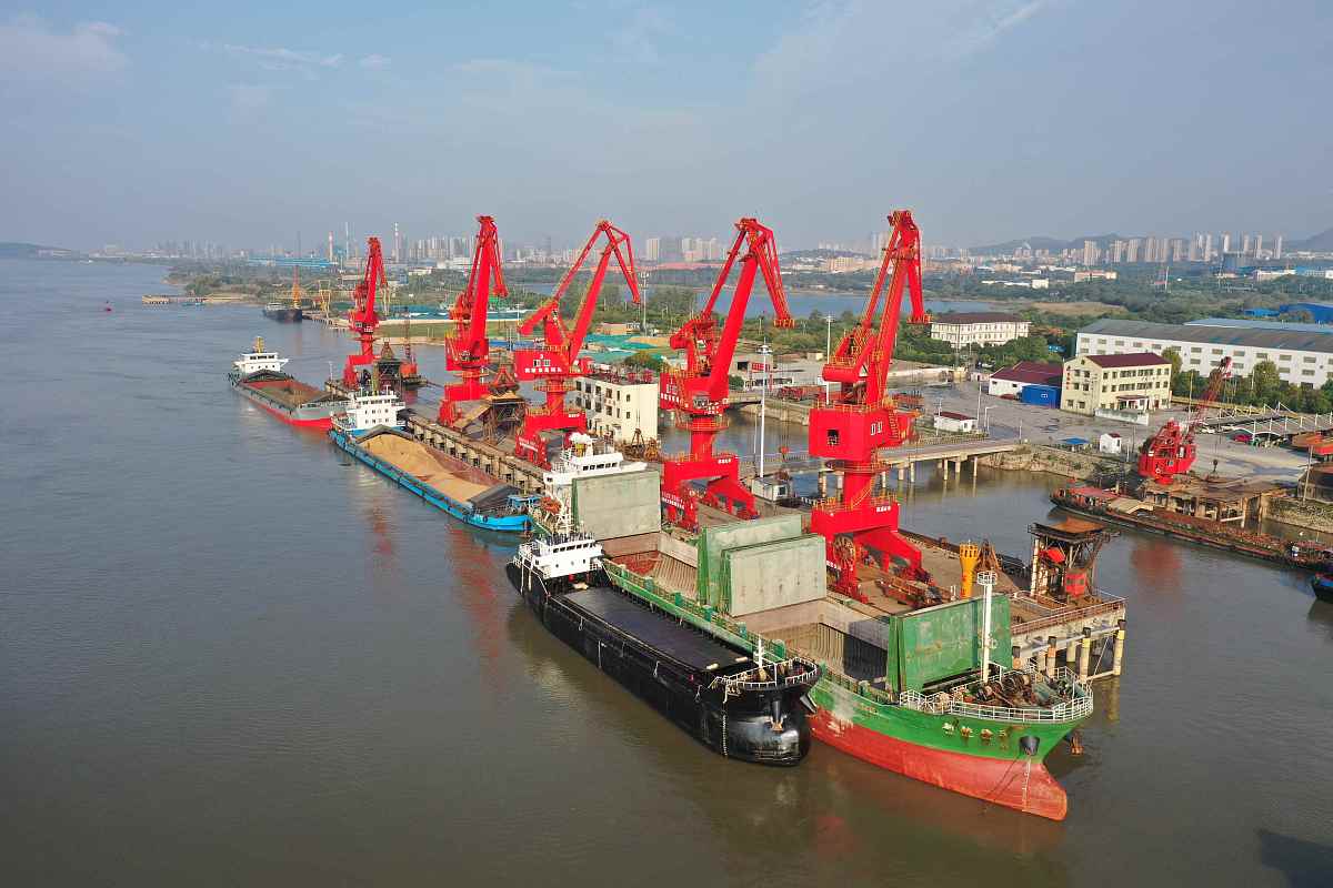 港口机械应用技术专科课程：内容设置与就业前景