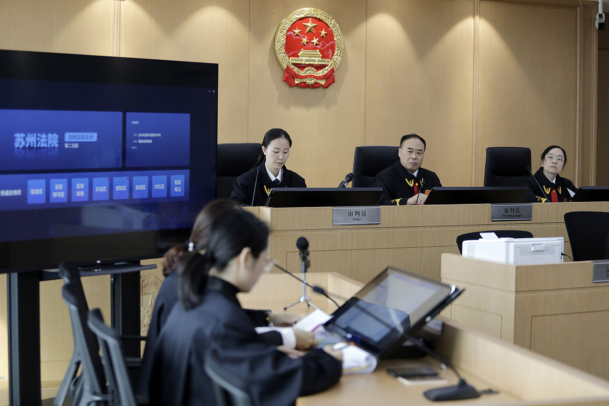 刑事案件法律援助：专业、诚信、人才、团队、责任心，为您提供最佳辩护效果