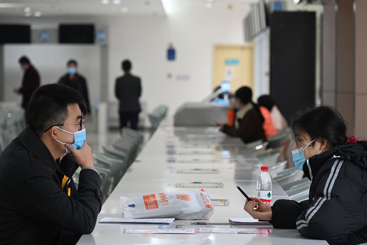 中国医学生实习为何没有工资？