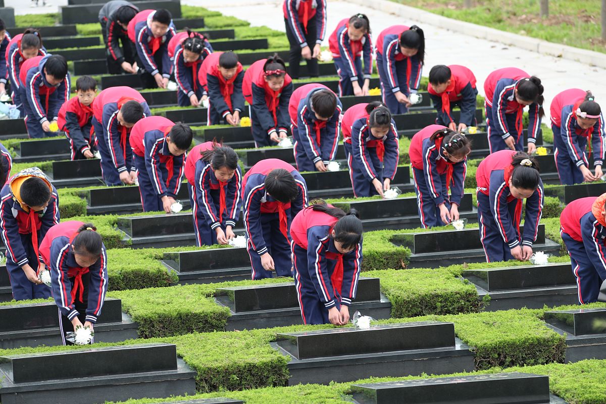 河南经济技术学校2023年招生信息 - 招生网站及计划公布