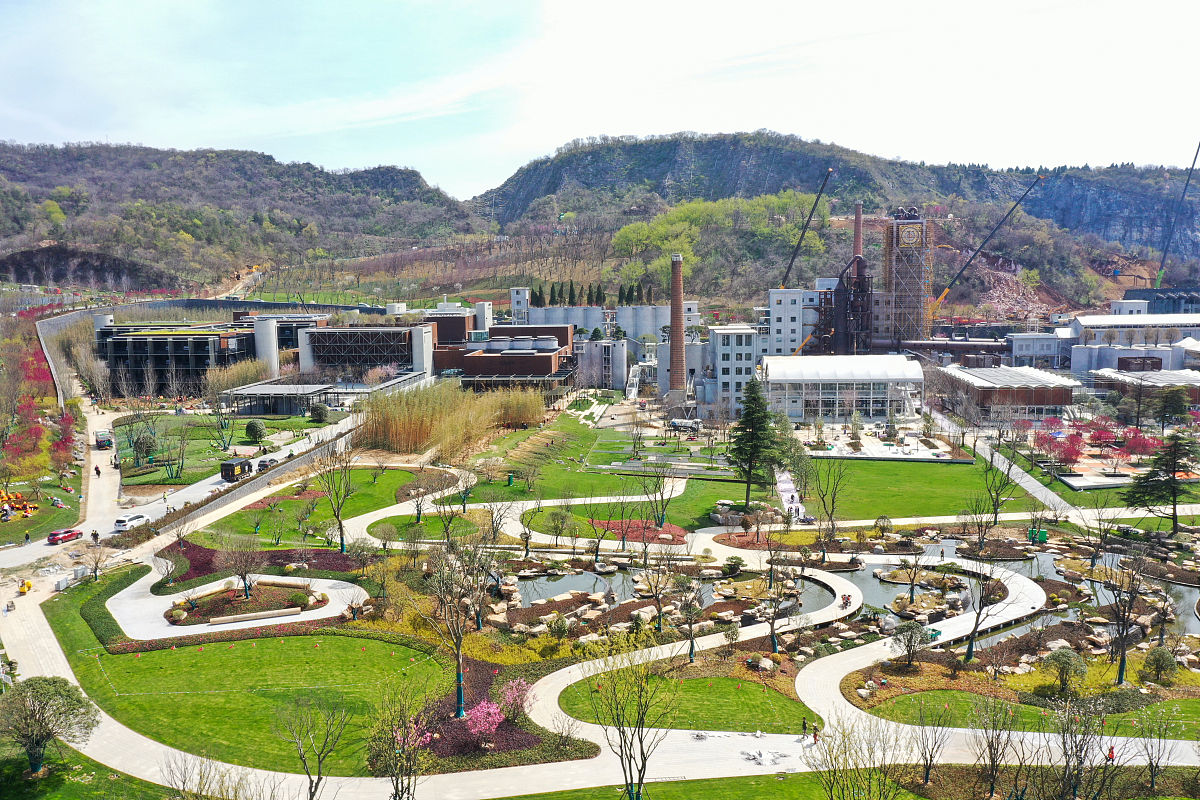 六盘水市民族职业技术学校酒店与旅游管理专业：培养高素质人才的路径