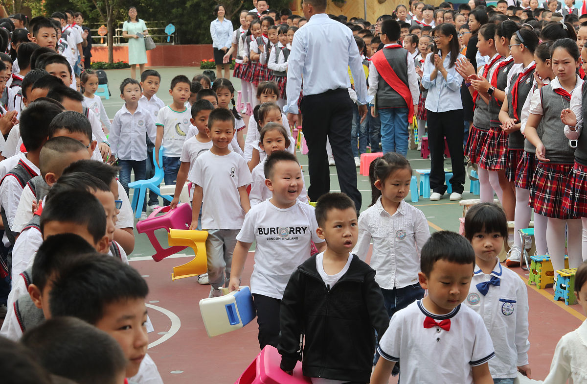 云南五年一贯制学校有入学条件吗？