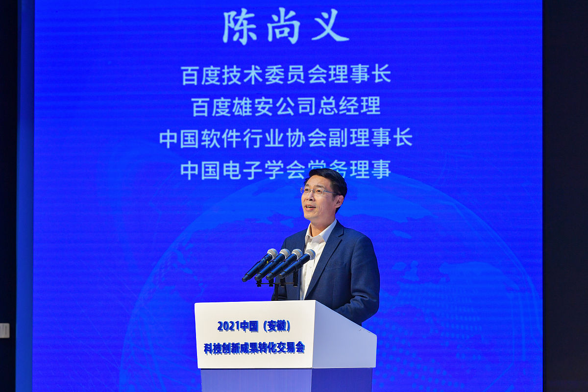 能不能给我一个不涉及感情的电视剧剧本