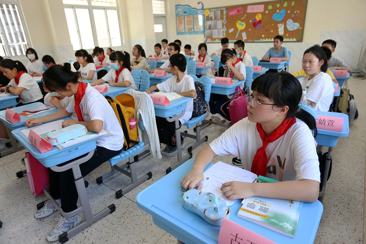 写一篇学习和研究陶行知教育思想促进课程、教育教学改革和学校发展的论文