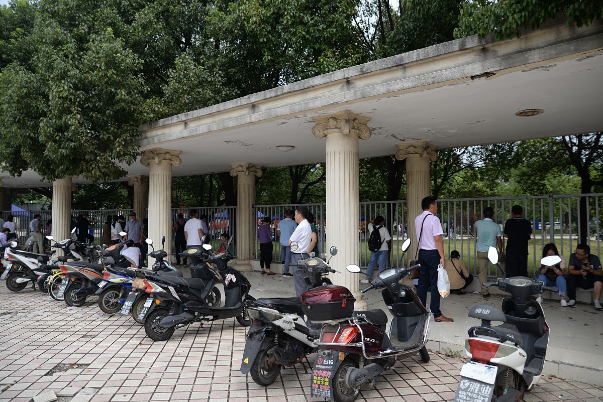 学校开学第一周校长小结
