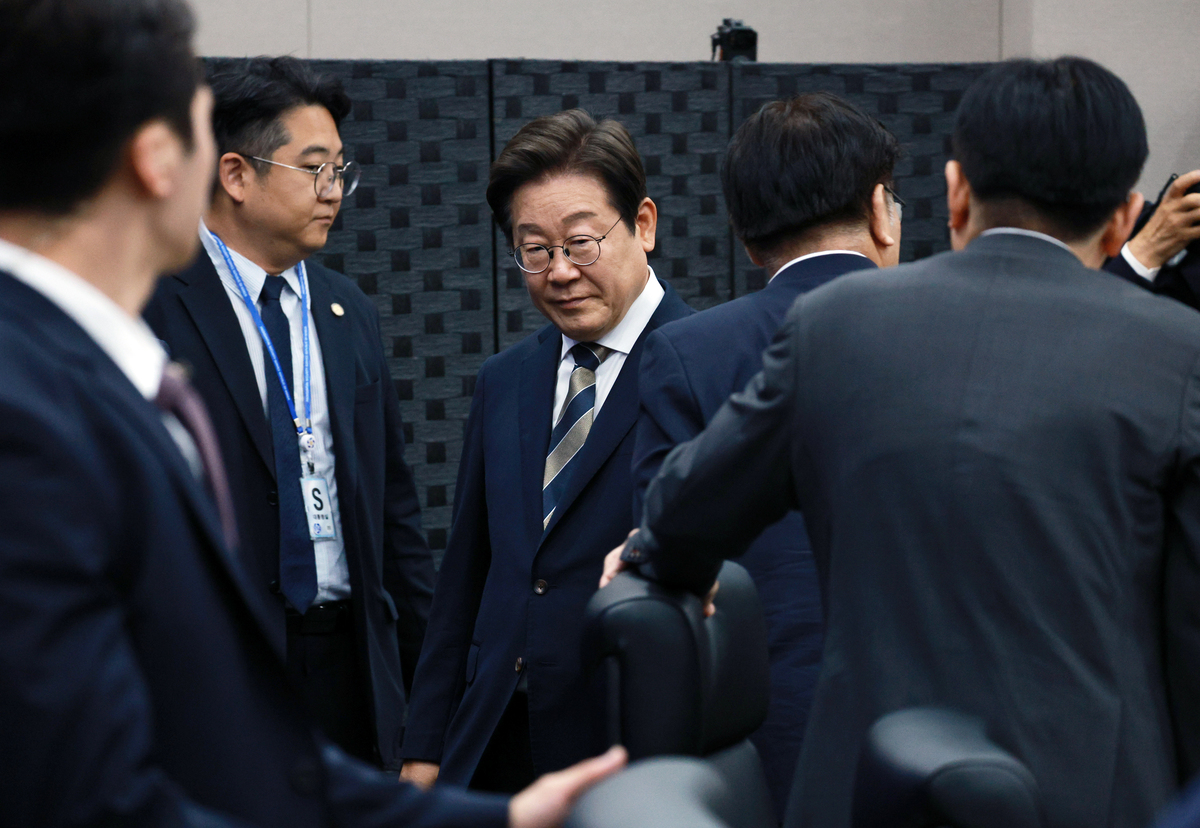 韩国最大在野党党首李在明被申请拘捕：涉嫌渎职引爆政治风暴