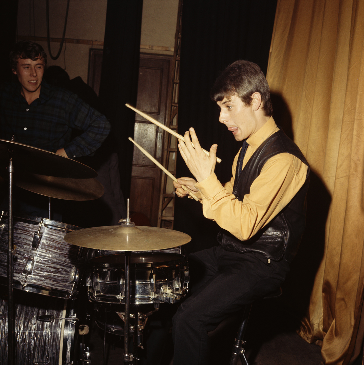 达米恩·查泽雷：'爵士之恋' VS '爆裂鼓手'，两部风格迥异的佳作