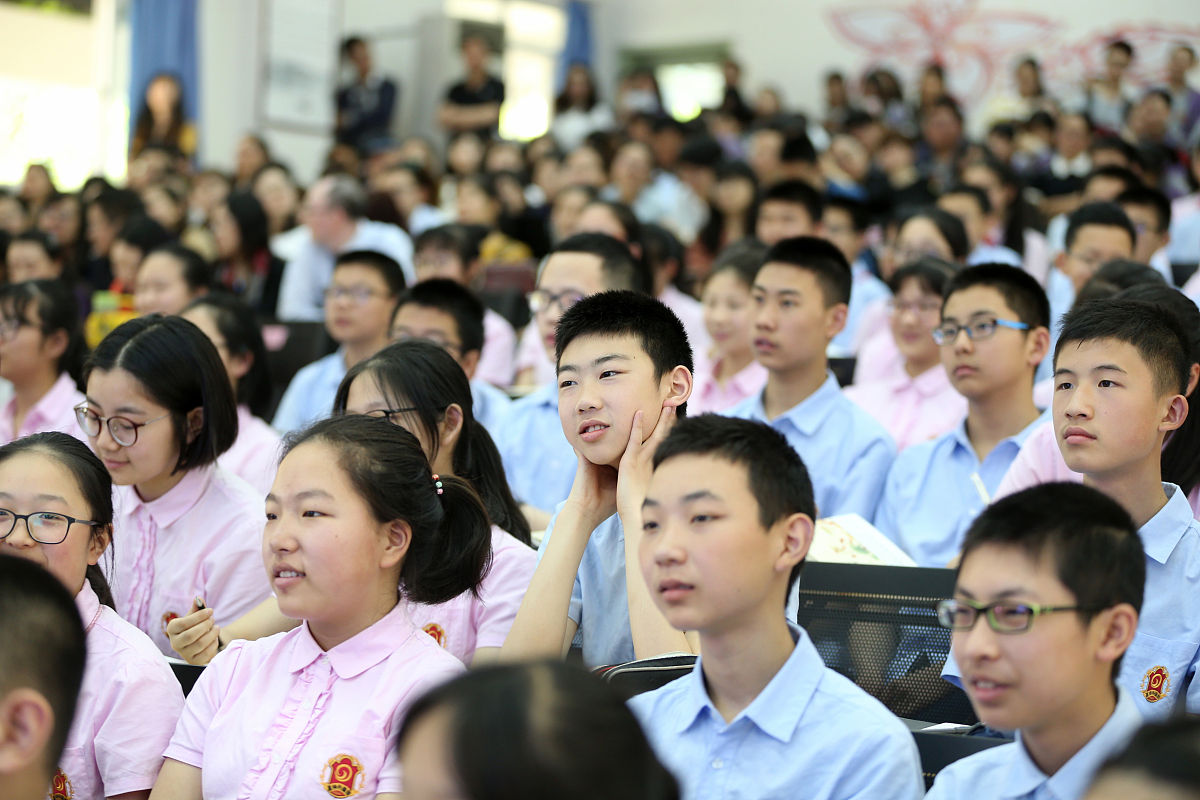 2018成都七中嘉祥外国语学校录取分数_外地招生