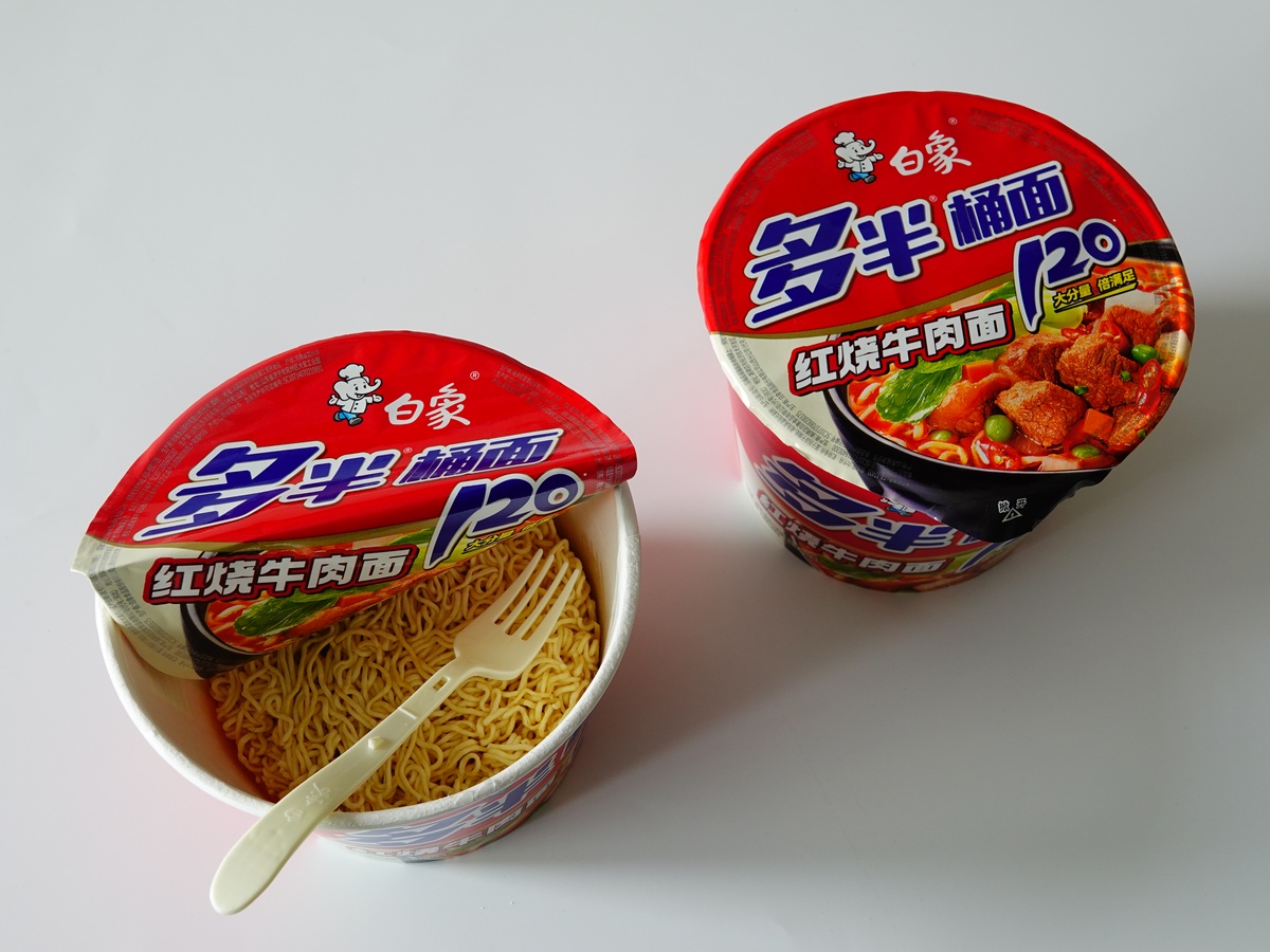 白象方便面为什么后放高汤包？秘诀就在这里！