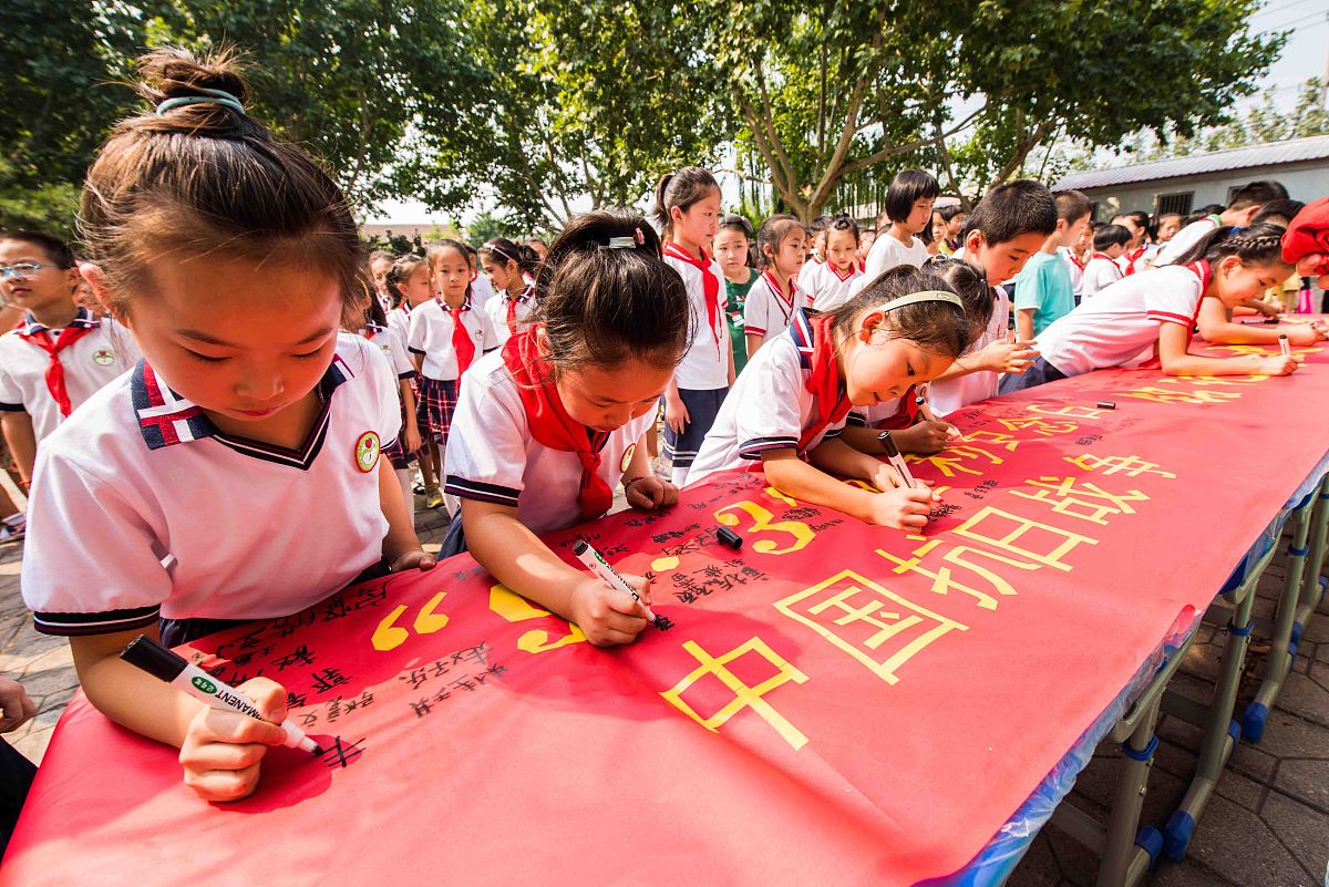 边关同心奔振兴，民族团结铸国防：国防教育和科普系列活动