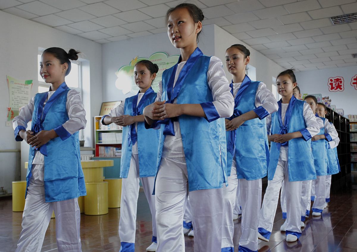 郑州亚圣科技中等专业学校护理三年大专好不好？有什么招生要求