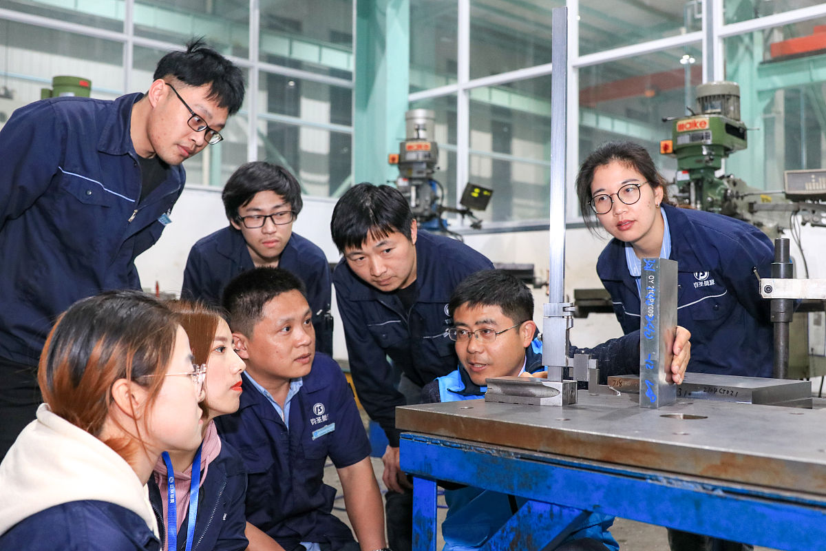 技校和职校的区别用发散性思维