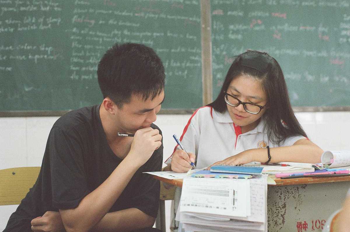 上课无聊？女朋友教你如何更有趣！