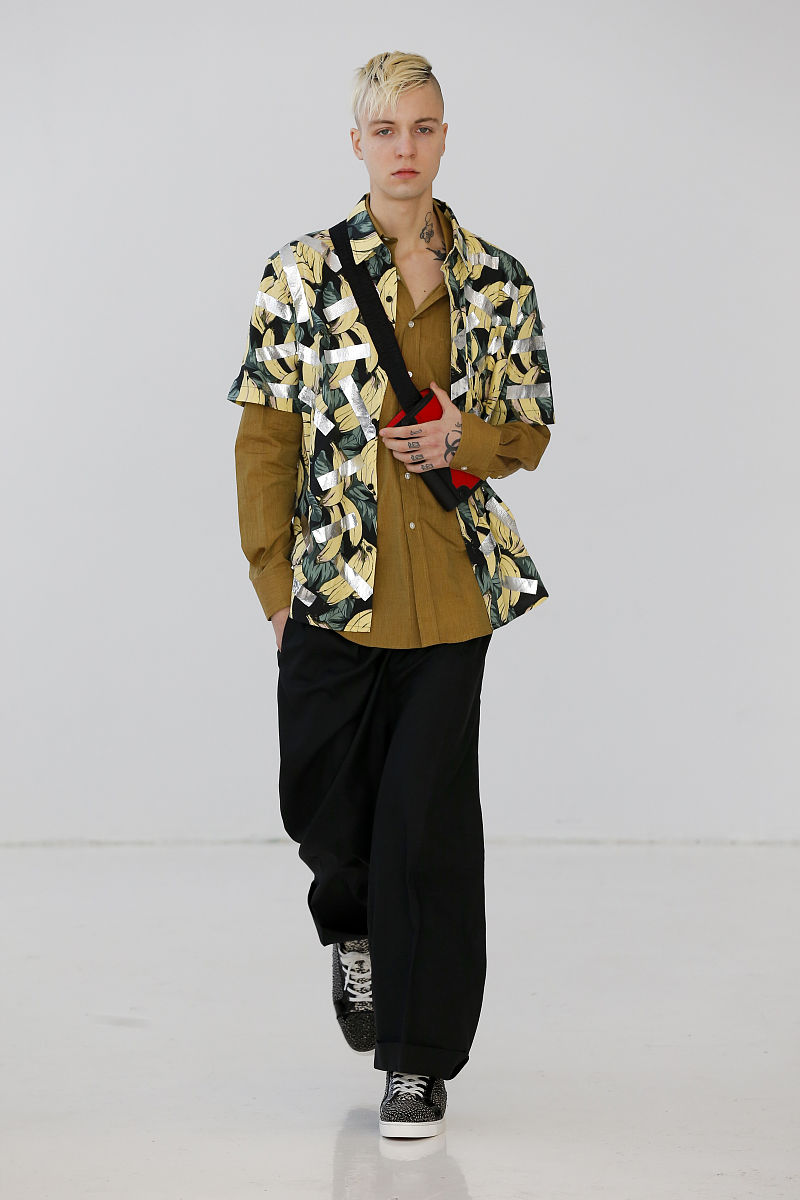 重庆万州三峡服装艺术学校有3+2五年制大专吗？服装设计与企业管理专业介绍