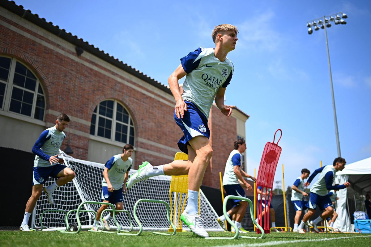 美国最受欢迎的运动 - 从美式足球到足球