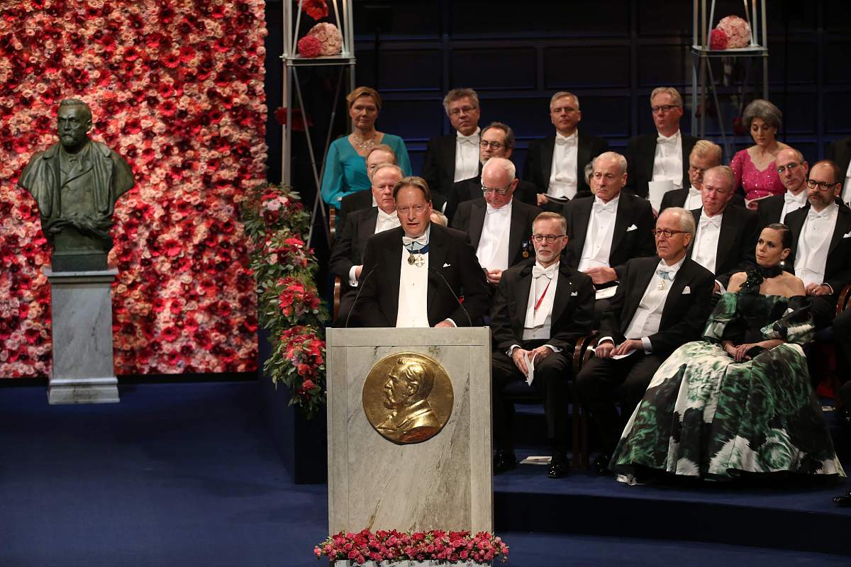 药品营销专业都学什么课程？