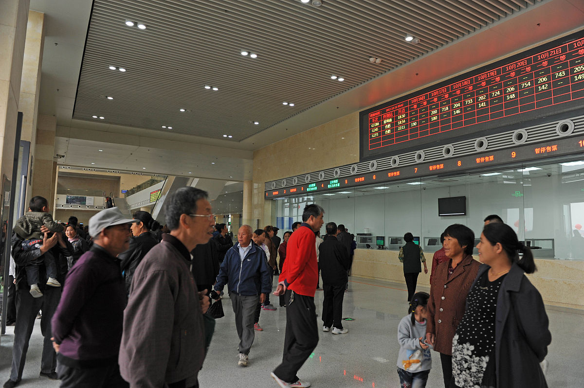 昆明轻轨交通学校: 云南轨道交通人才培养现状及展望