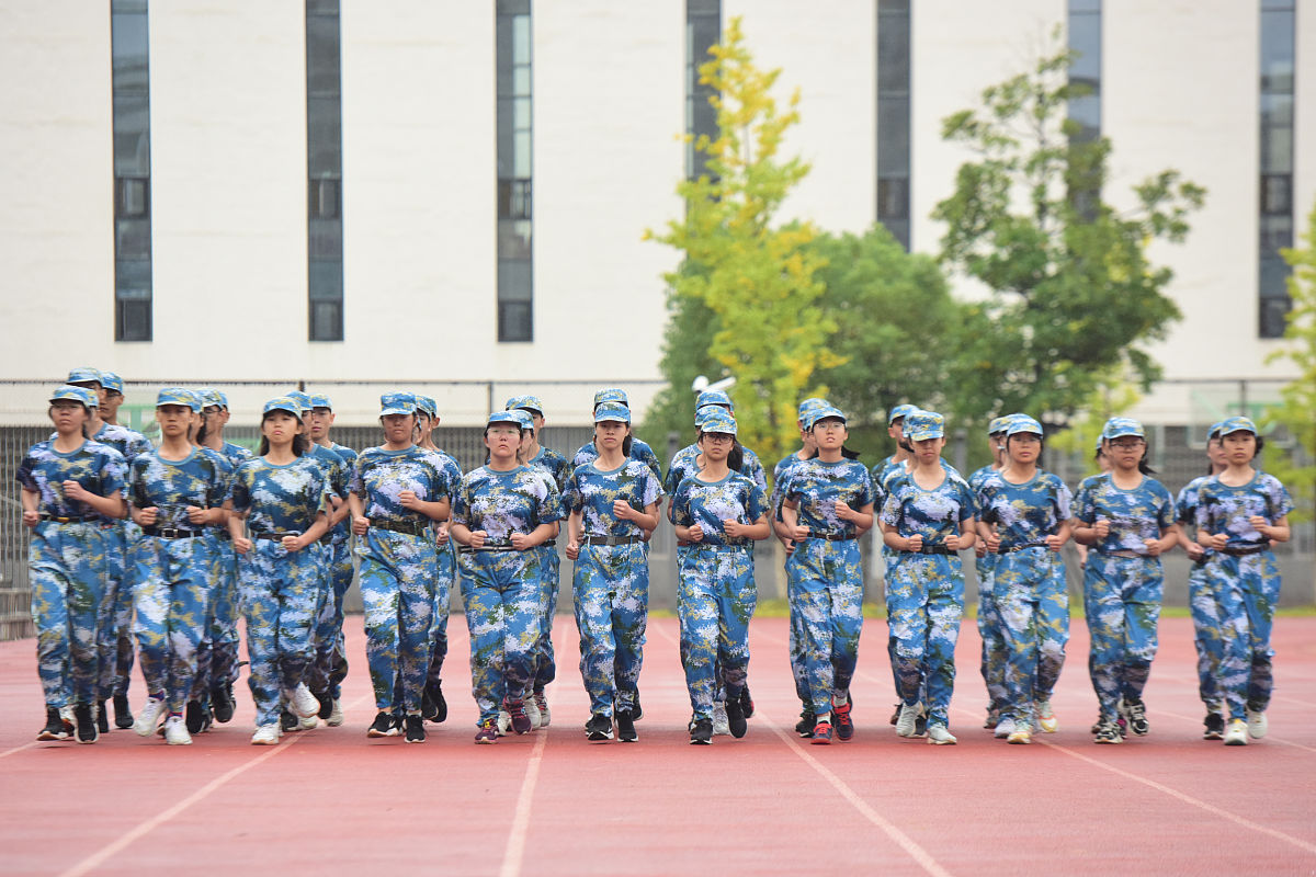 陕西蓝天民航技术学校地址 - 西安雁塔区丈八东路