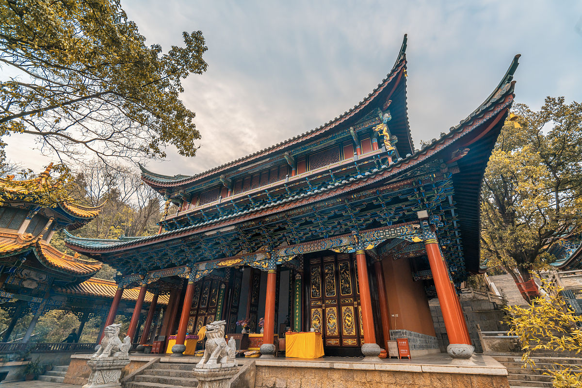 昆明市旅游职业中学怎么样？好不好？ - 评价、特色、就业