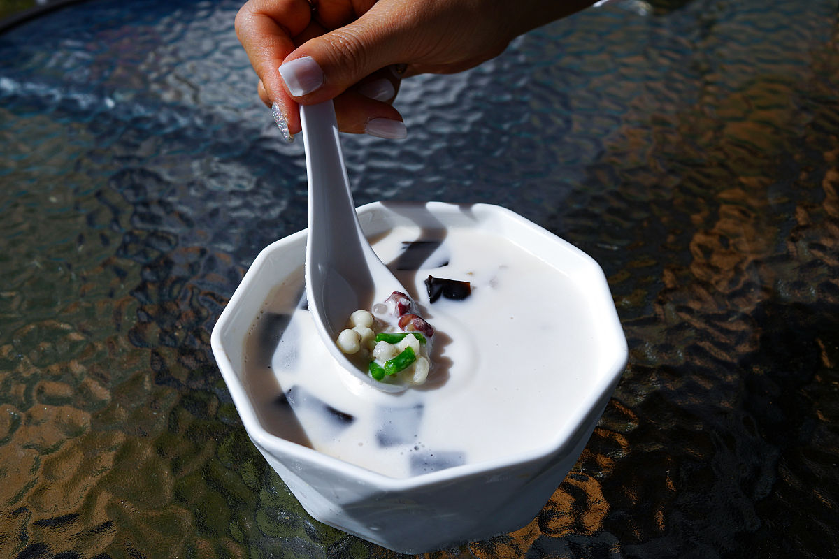 烧仙草和白凉粉：可以一起吃吗？