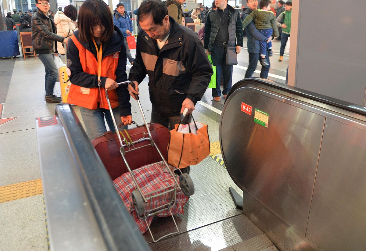 地勤专业从事的工作有哪些