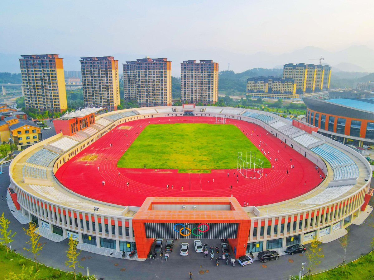 六盘水市体育运动职业技术学校怎么样？中专/高职/本科哪个学历层次好