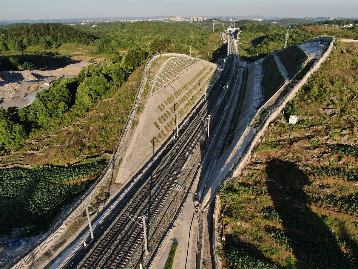 贵阳铁路学校铁道工程专业：国家重视程度及未来发展