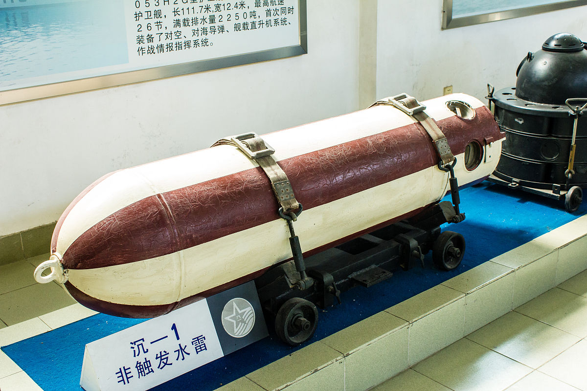 2015年4月10日,上海,海军上海博物馆.