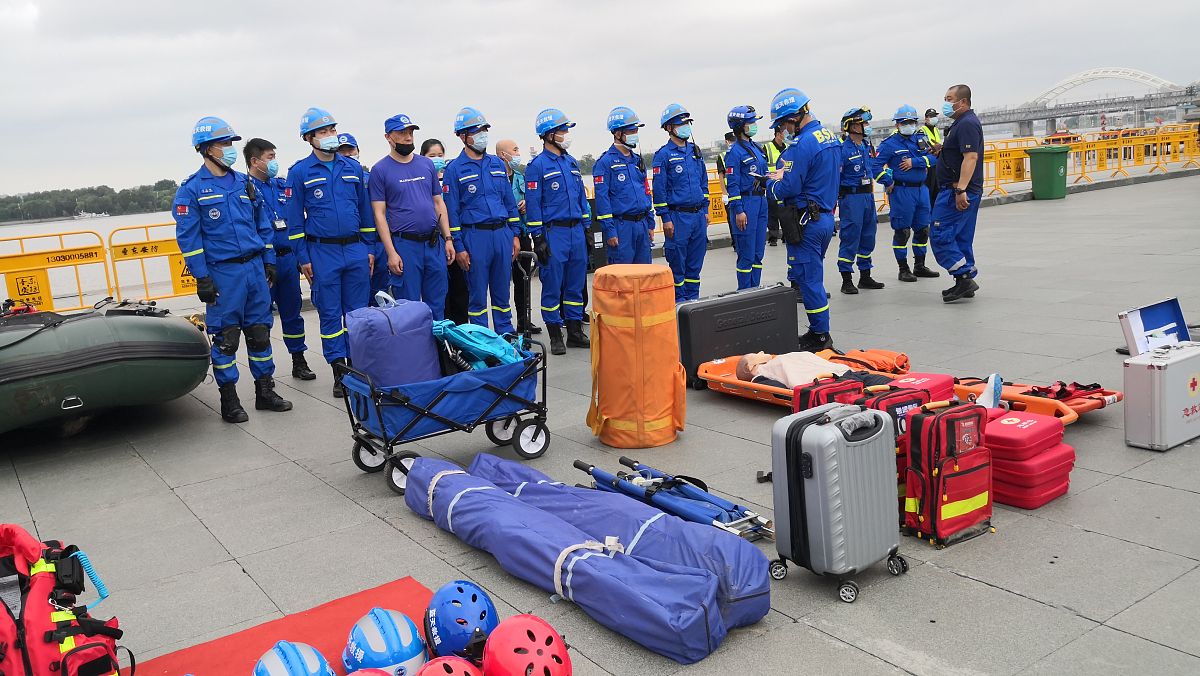 中国向利比亚提供救援物资，展现国际大国担当！