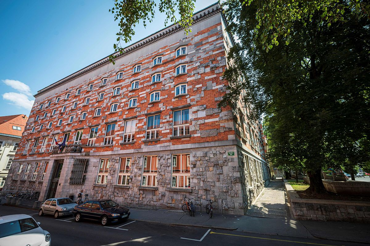 建筑工程造价专业就业前景分析：未来发展趋势及就业方向