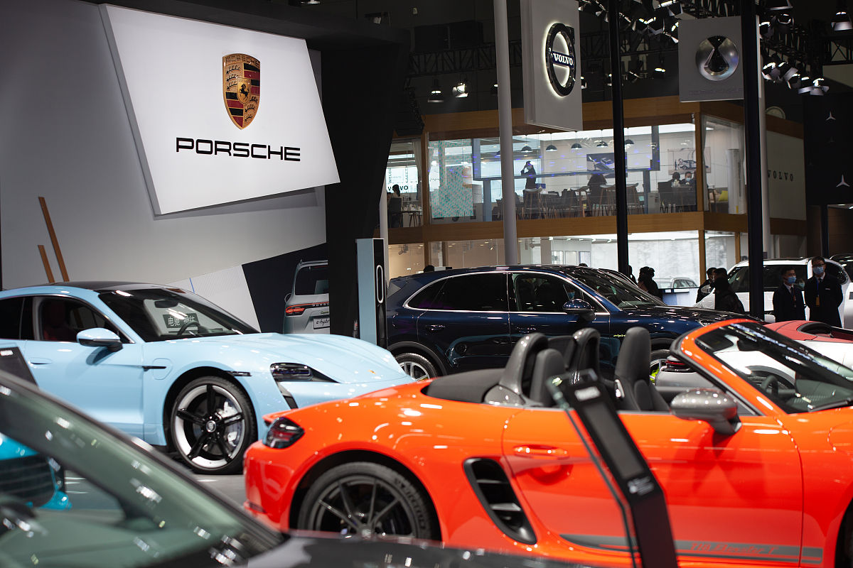 湖南吉利汽车职业技术学院2022年招生简章 - 汽车技术人才培养的摇篮