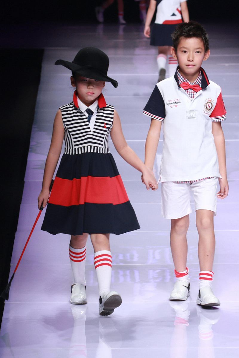 服装有几个系列