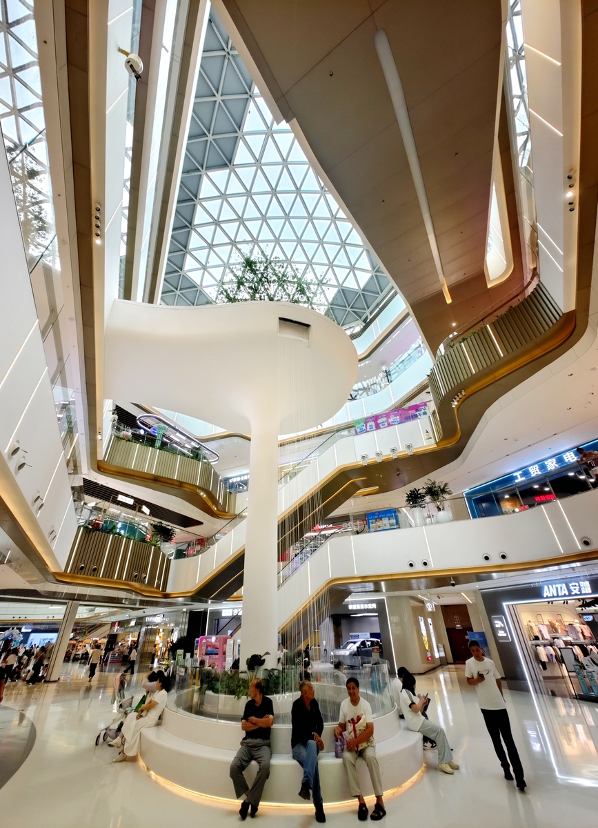 绍兴城西银泰城：购物、娱乐、餐饮、休闲一站式体验