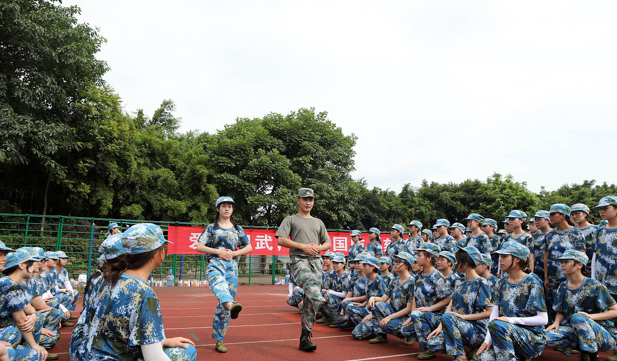 邻水航空学校2020春季招生:飞行技术、航空服务、机电一体化等专业 邻水航空学校2020春季招生:飞行技术、航空服务、机电一体化等专业