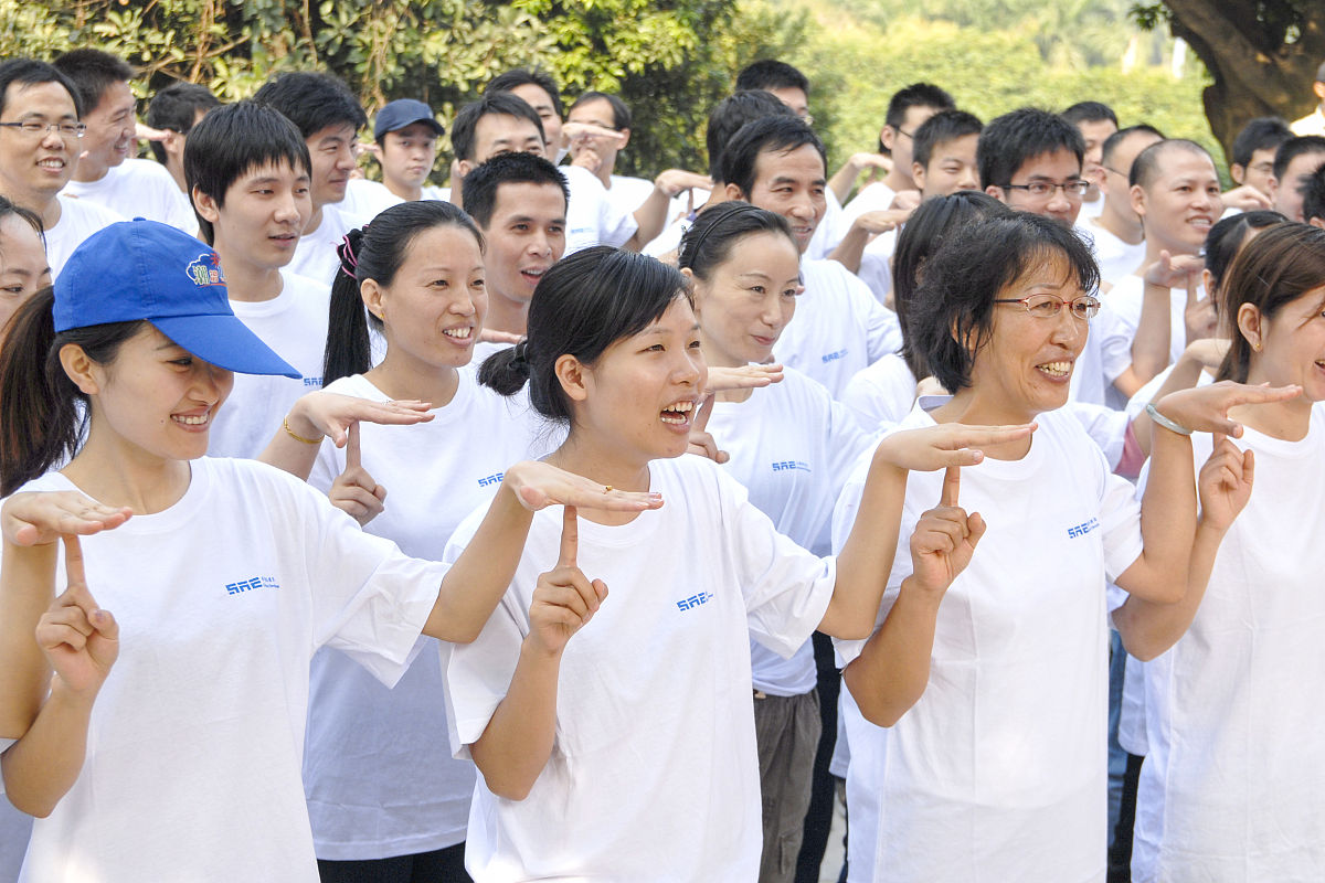 女生在重庆中专学校学什么专业好