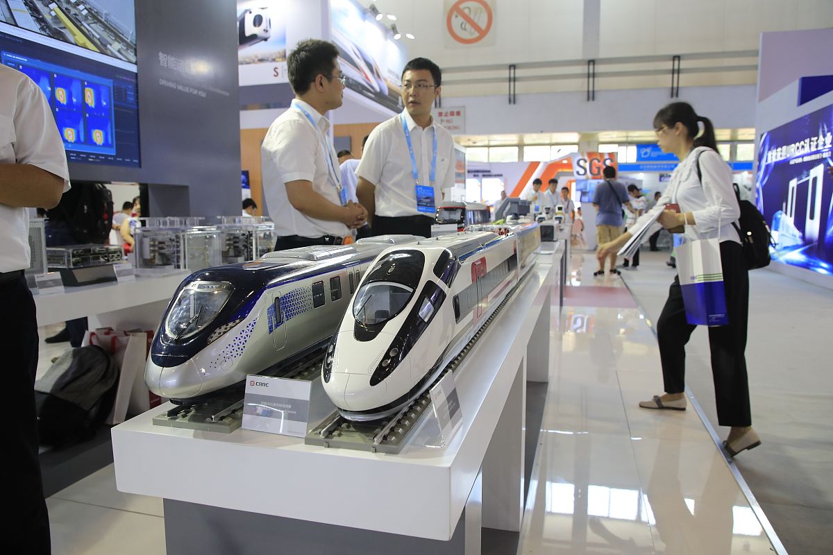 贵阳轻轨专业学校办学特色：注重实践、创新和职业素养培养